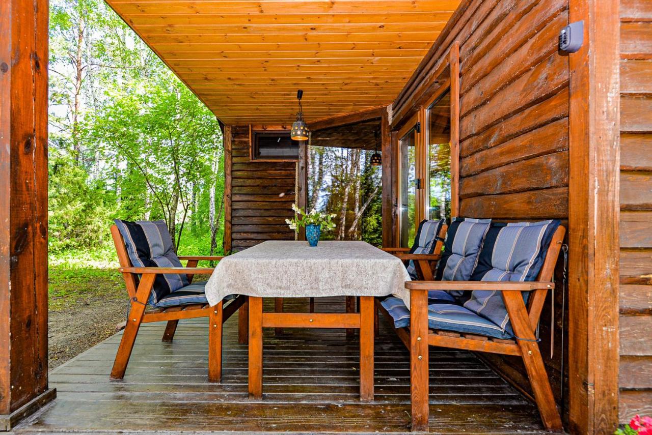 Berzu Namelis - Birch Cabin Kutsyuny Exterior photo